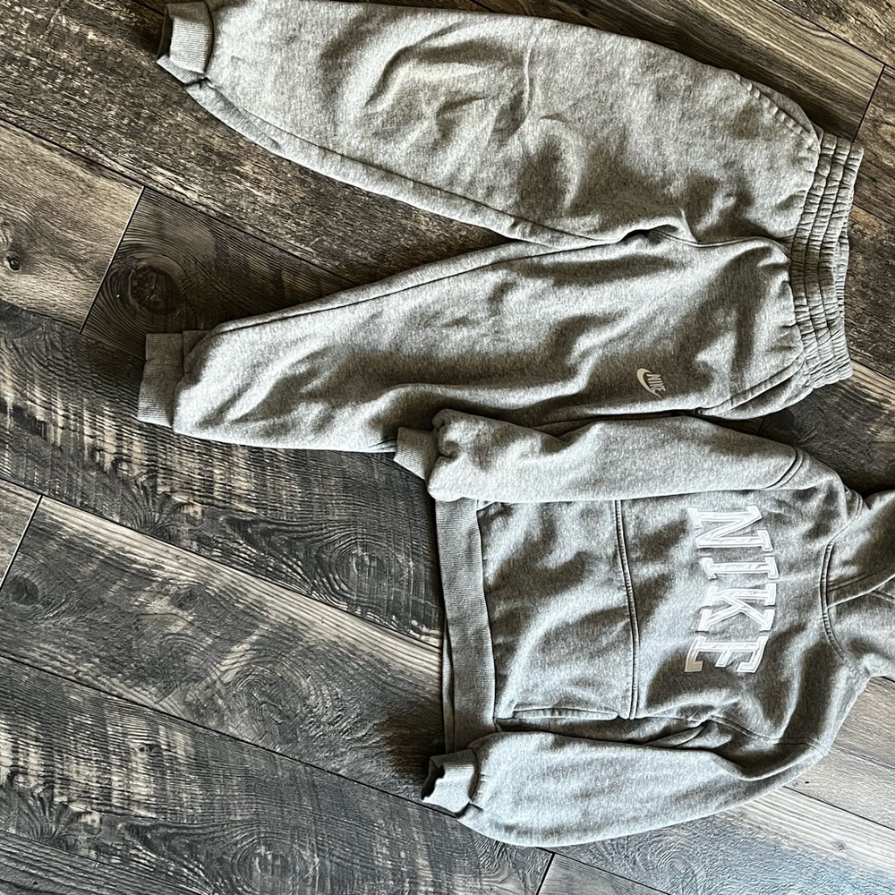 Nike Kids Grey Sweatshirt and Jogger Set